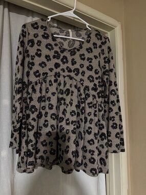 Womens Taupe Leopard Print Babydoll Blouse